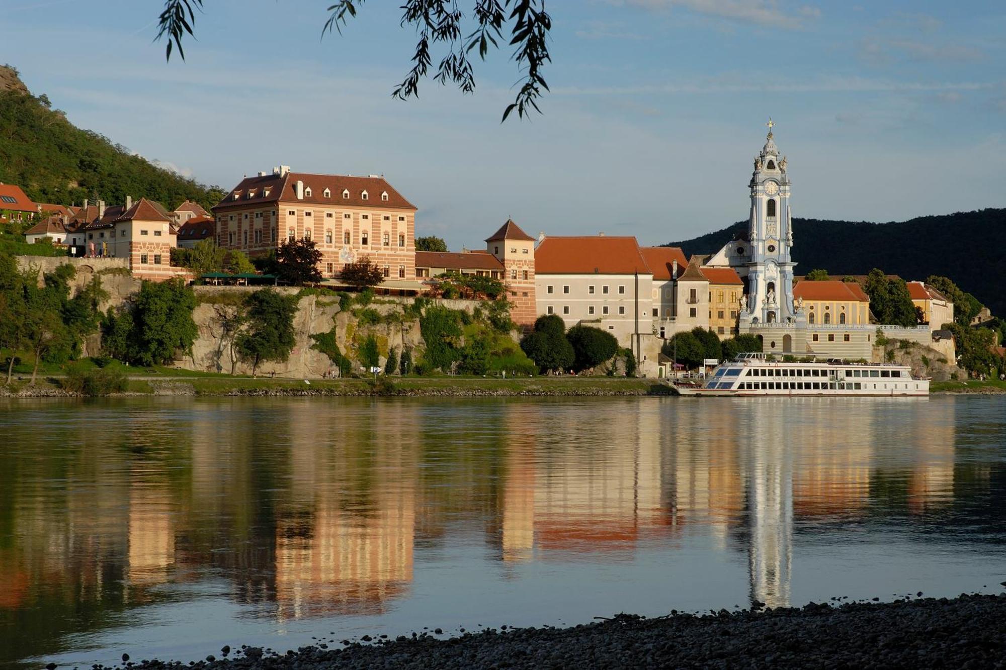 Hotel Schloss Дюрнштайн Экстерьер фото
