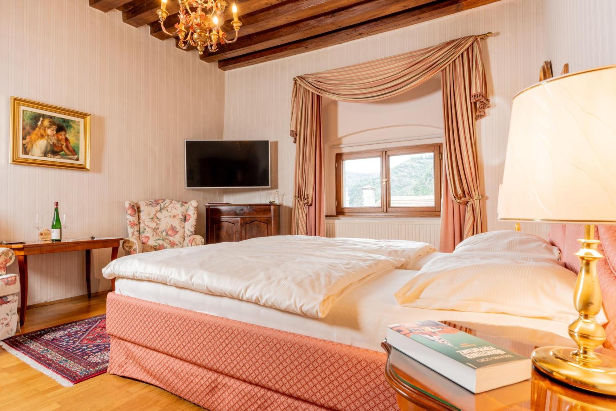 Hotel Schloss Дюрнштайн Экстерьер фото